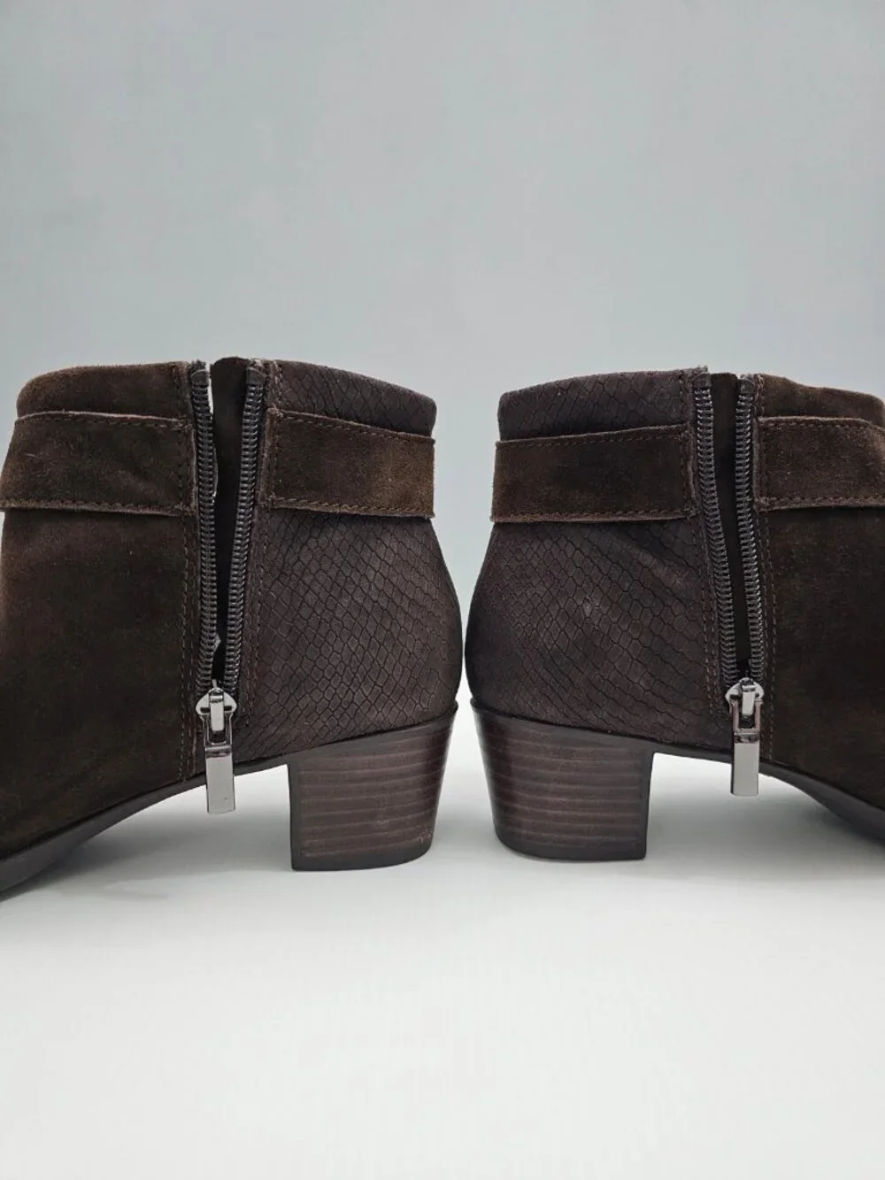 Munro Callie Zip Ankle Boot Womens 8.5 Brown Suede Comfort Low Heel Buckle Strap